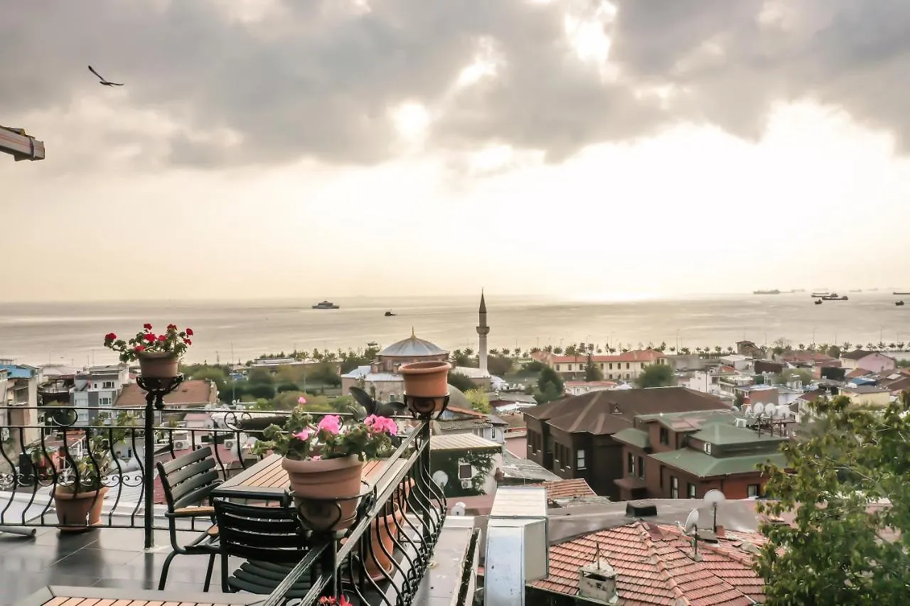 Camelot Apartment Istanbul Turkey