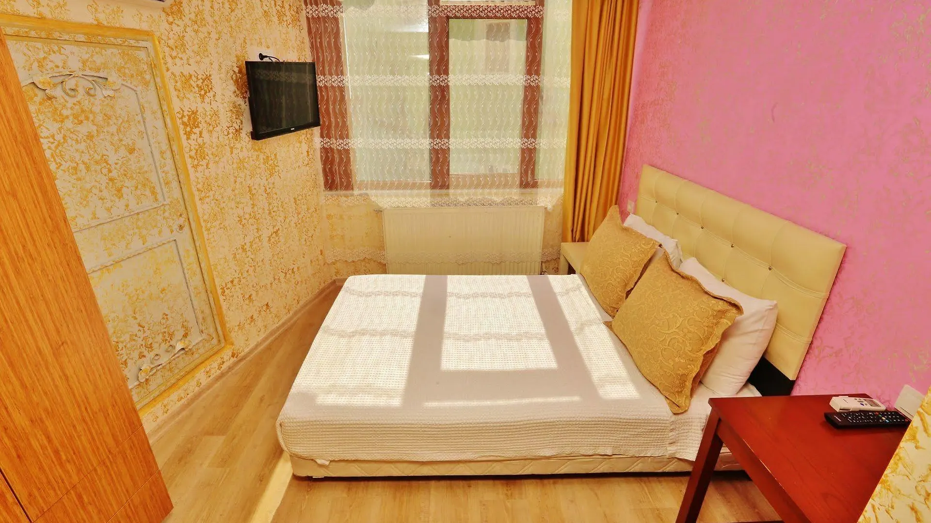 Camelot Apartment Istanbul
