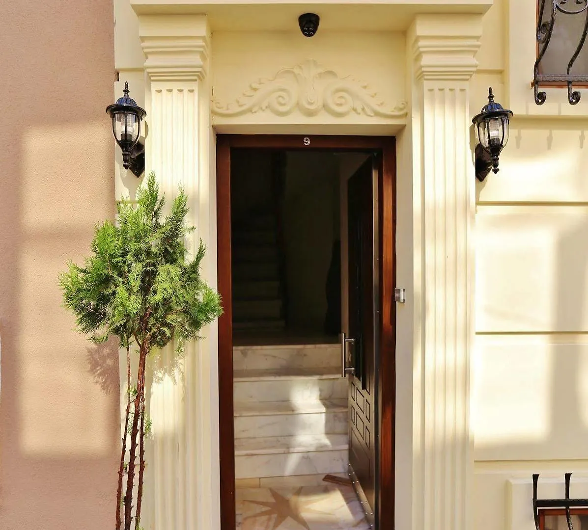 Camelot Apartment Istanbul